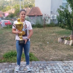 Foto vest 1567358630