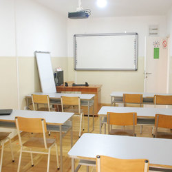 Privatna osnovna skola montesori 33